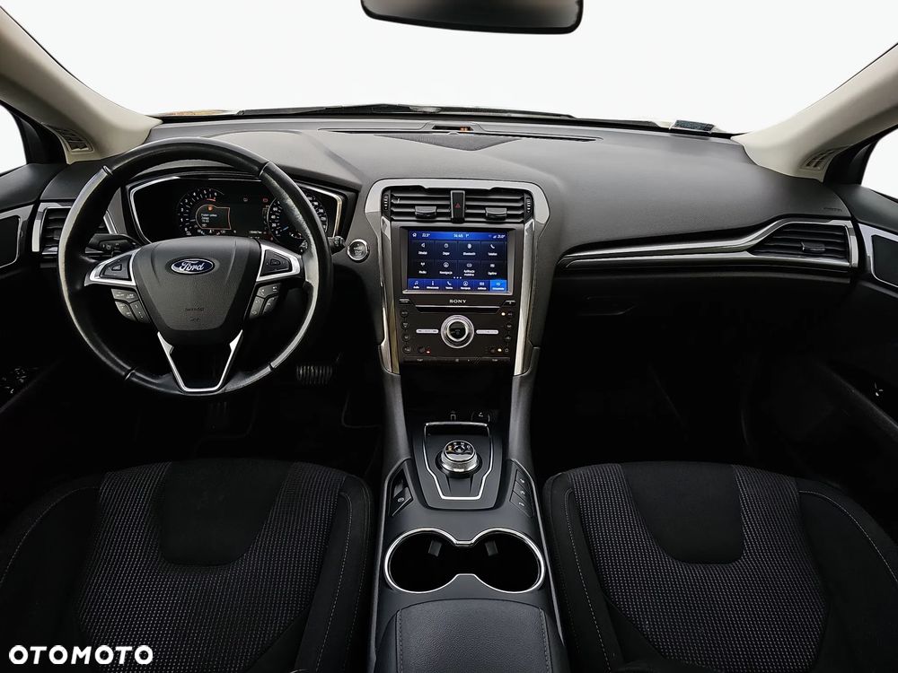 Ford Mondeo 2.0 EcoBlue Titanium - 33