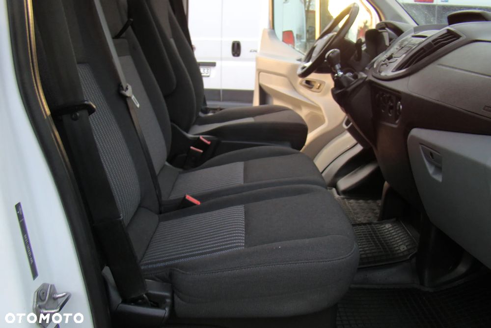 Ford TRANSIT - 17