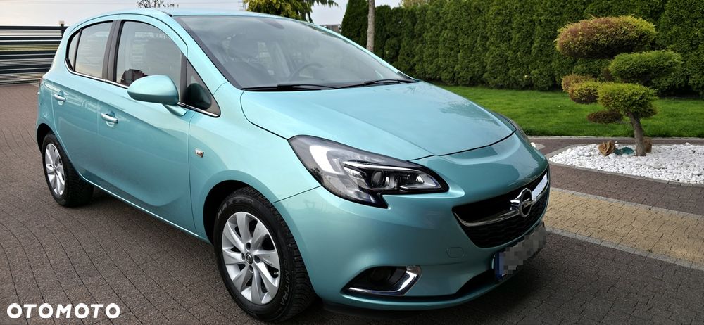 Opel Corsa 1.4 16V Cosmo - 2