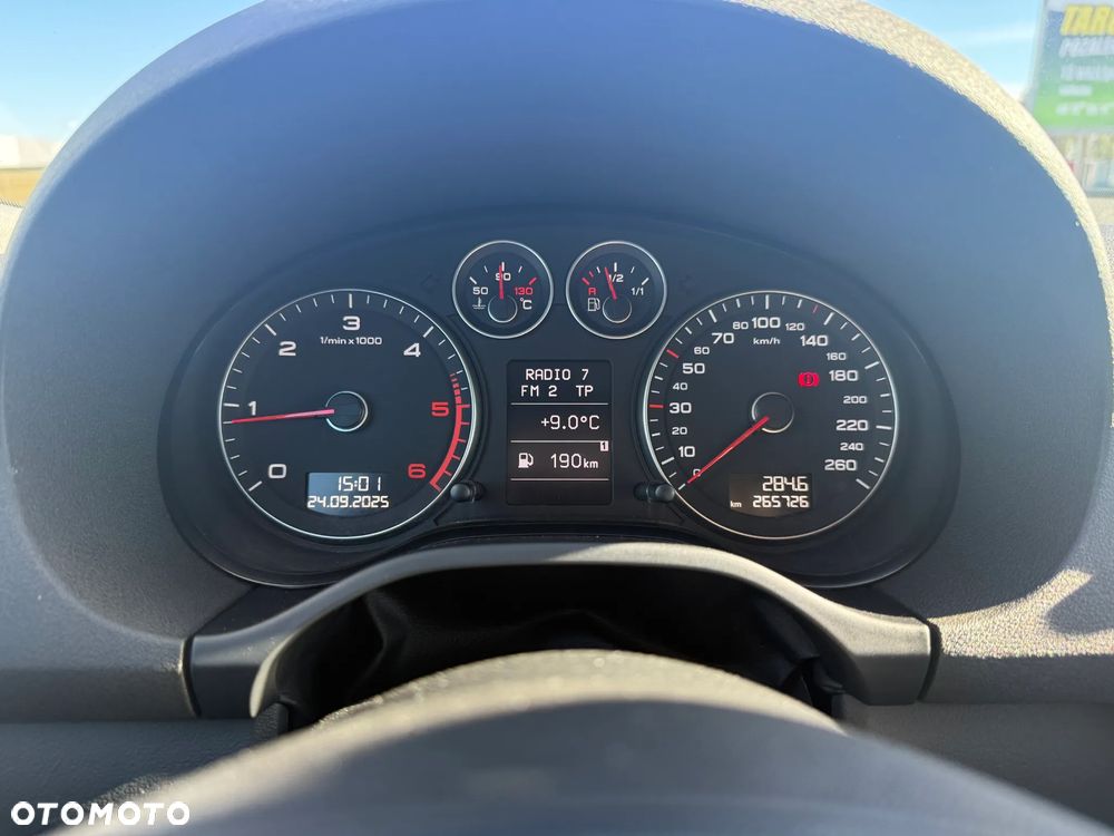 Audi A3 Sportback 2.0 TDI DPF Ambition - 2