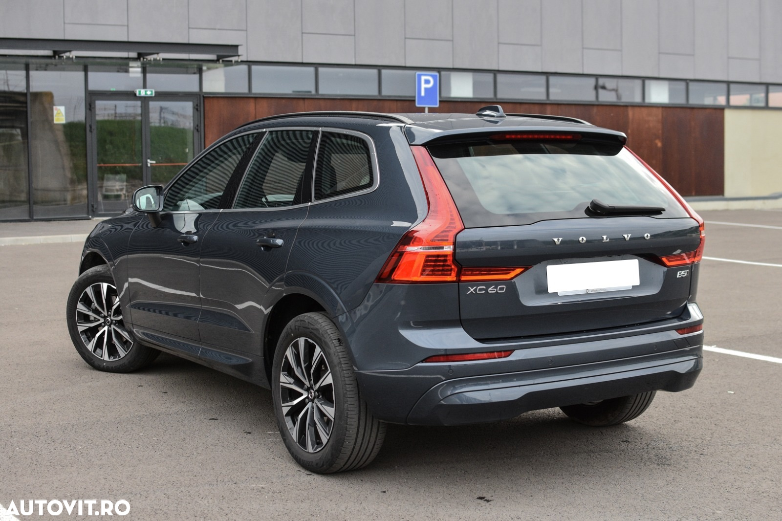 Volvo XC 60 B5 AT AWD MHEV Core - 15