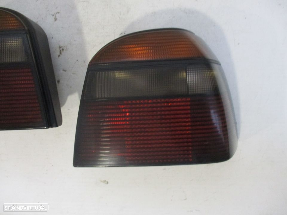 Farol Farolim Trás VW Volkswagen Golf III 3 Esq Dto - 2