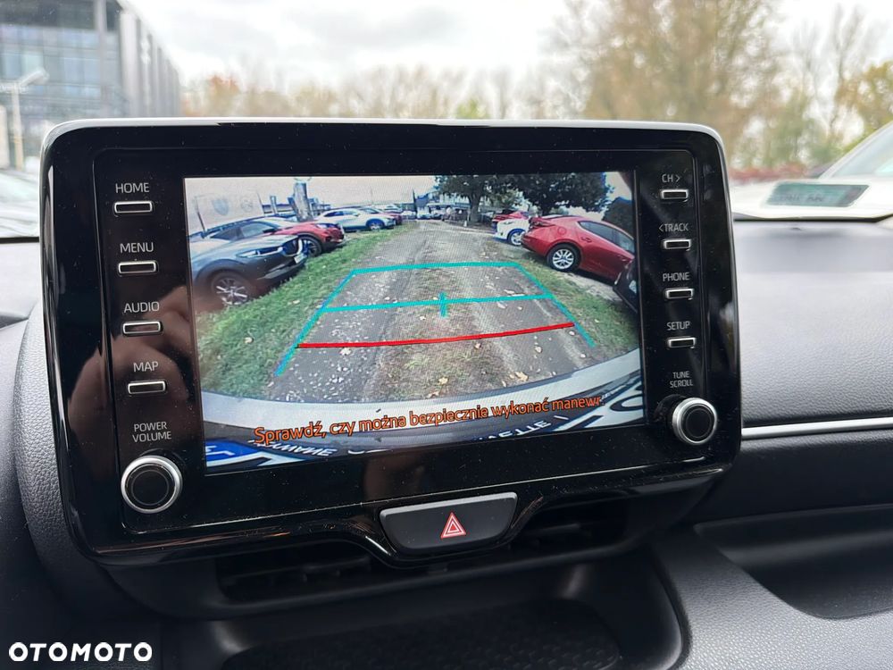 Toyota Yaris 1.5 Selection Elegant - 17