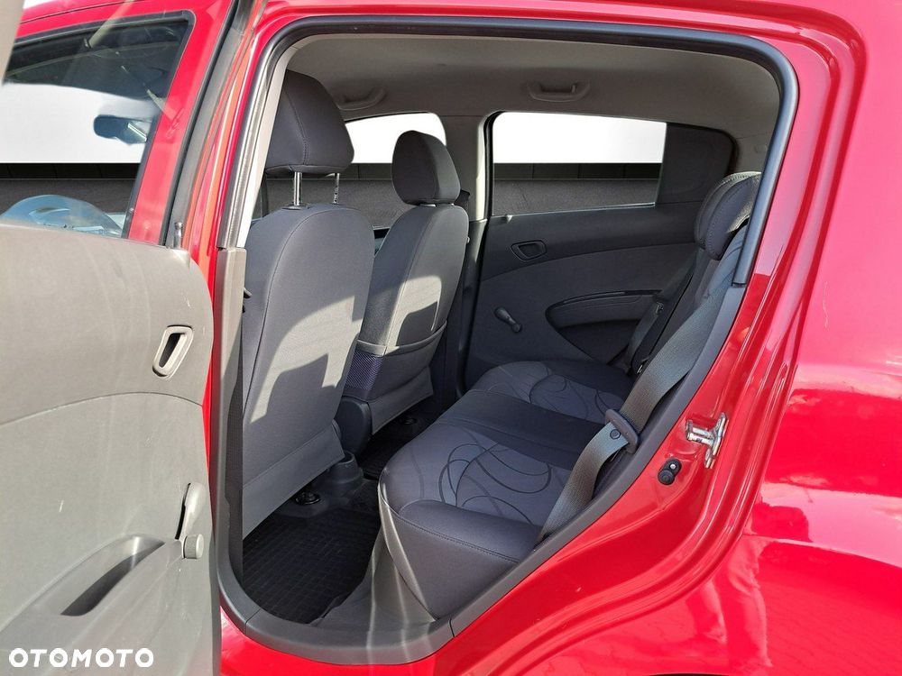 Chevrolet Spark 1.0 LS+ Design - 18