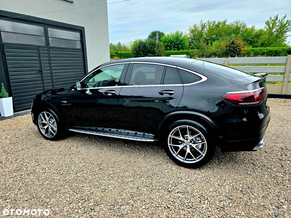 Mercedes-Benz GLC - 36