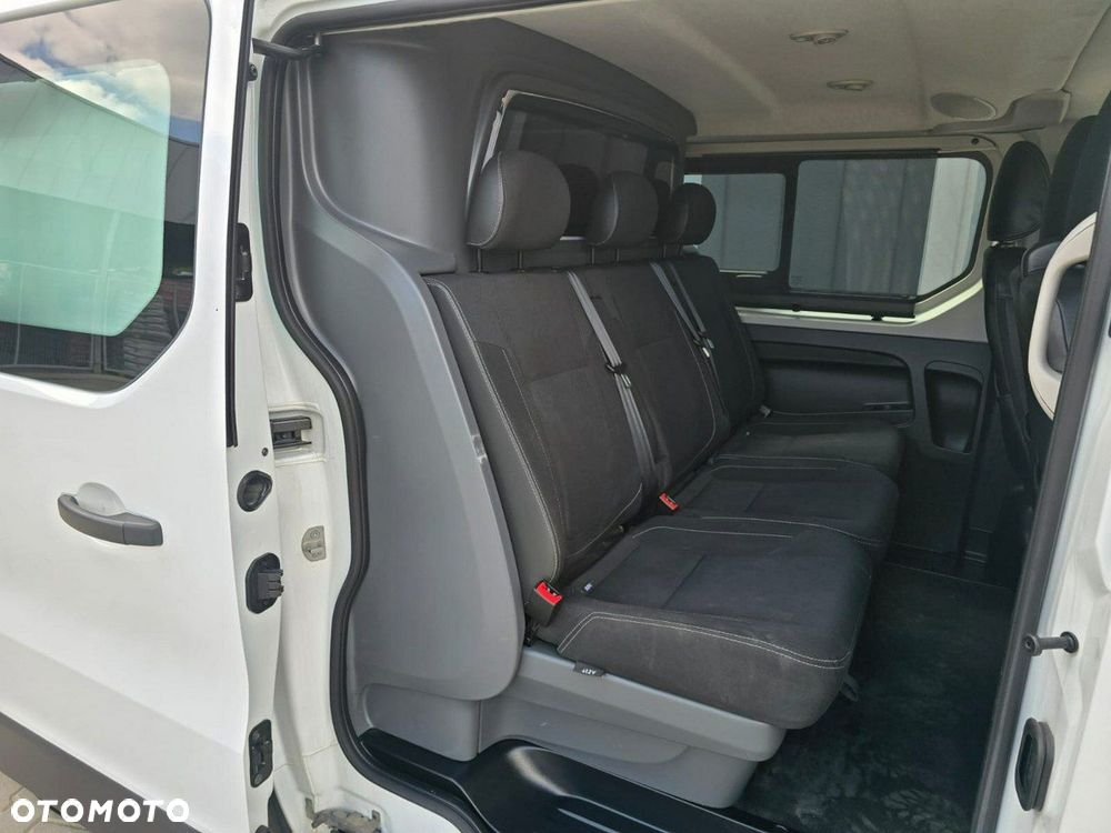 Renault Trafic - 16