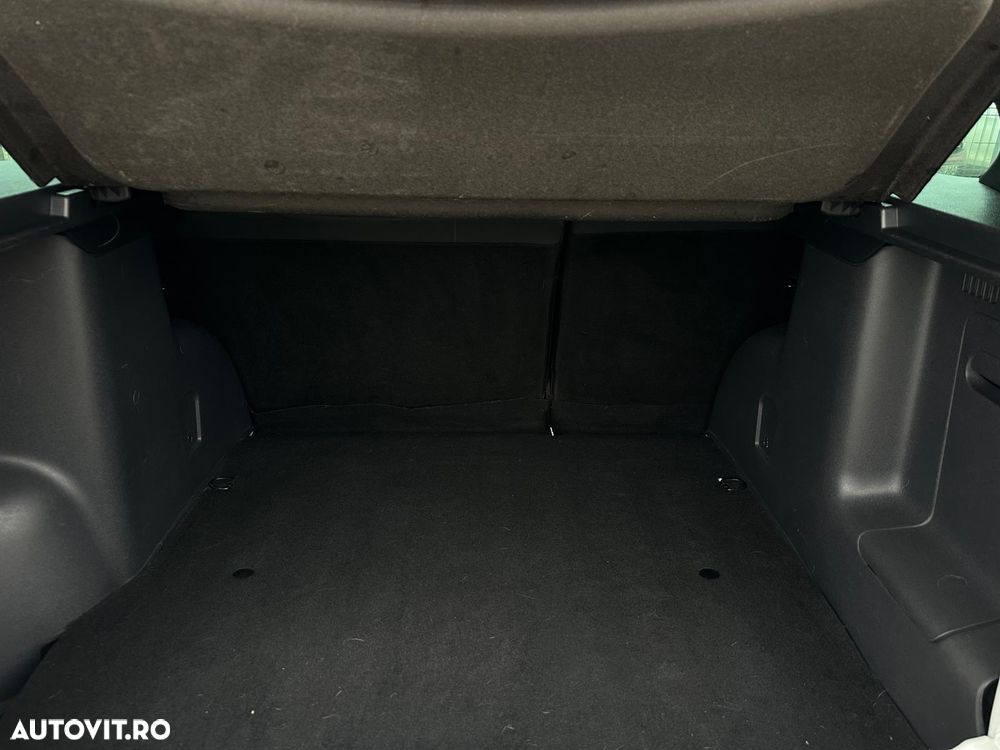 Dacia Duster 1.5 dCi 4x2 Laureate - 21