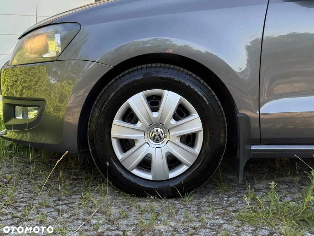 Volkswagen Polo 1.4 16V Trendline - 9