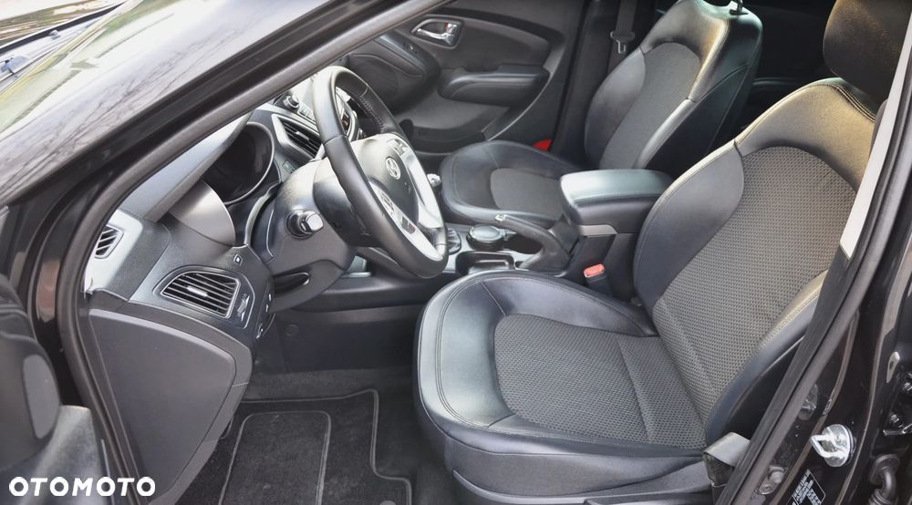 Hyundai ix35 - 15