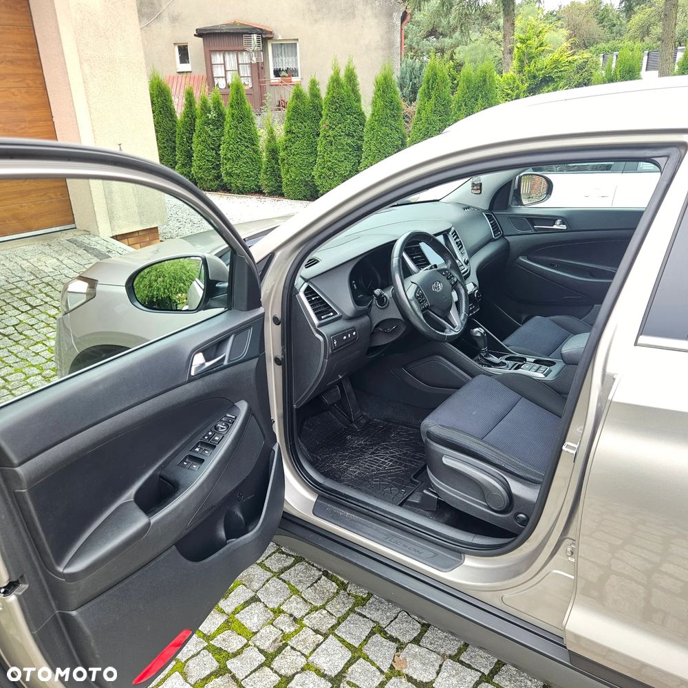 Hyundai Tucson 2.0 CRDI Comfort 4WD - 8