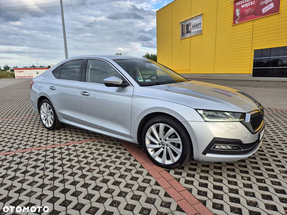Skoda Octavia 2.0 TDI Style DSG - 1