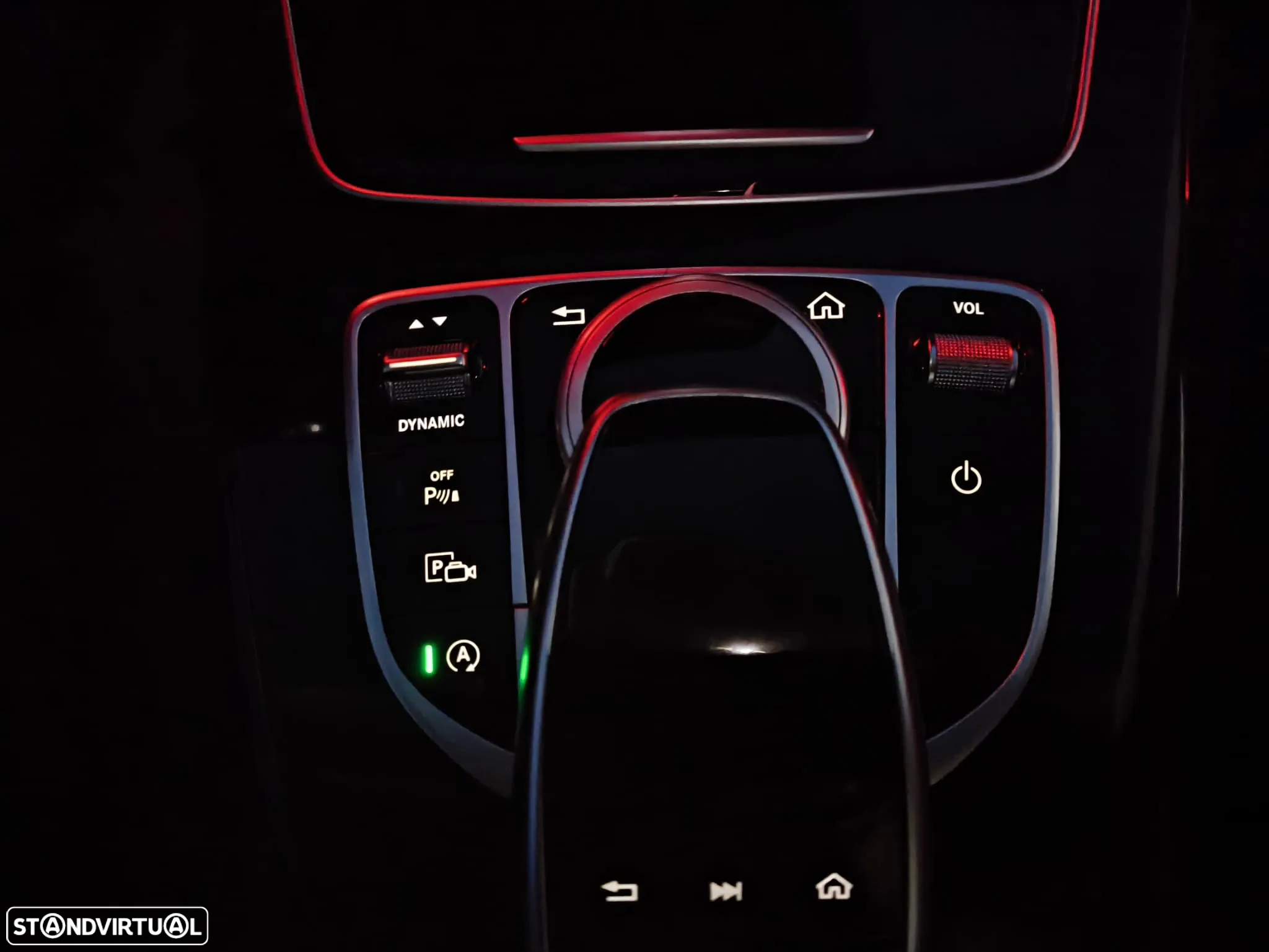 Mercedes-Benz E 220 d Avantgarde+ - 13