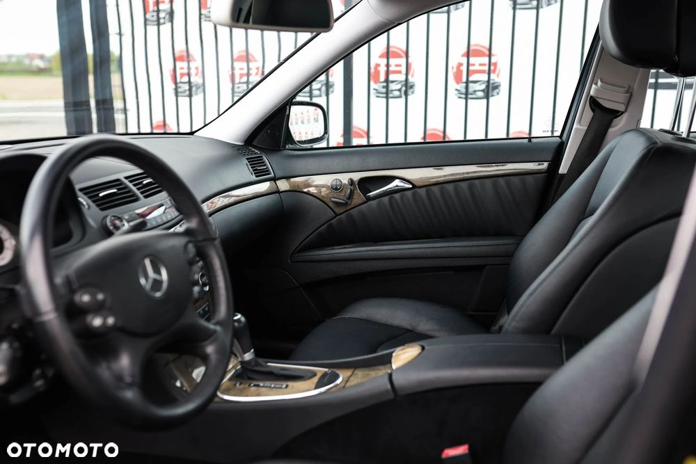 Mercedes-Benz Klasa E 350 4-Matic Avantgarde - 18