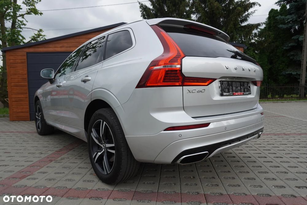Volvo XC 60 T5 AWD Geartronic RDesign - 14