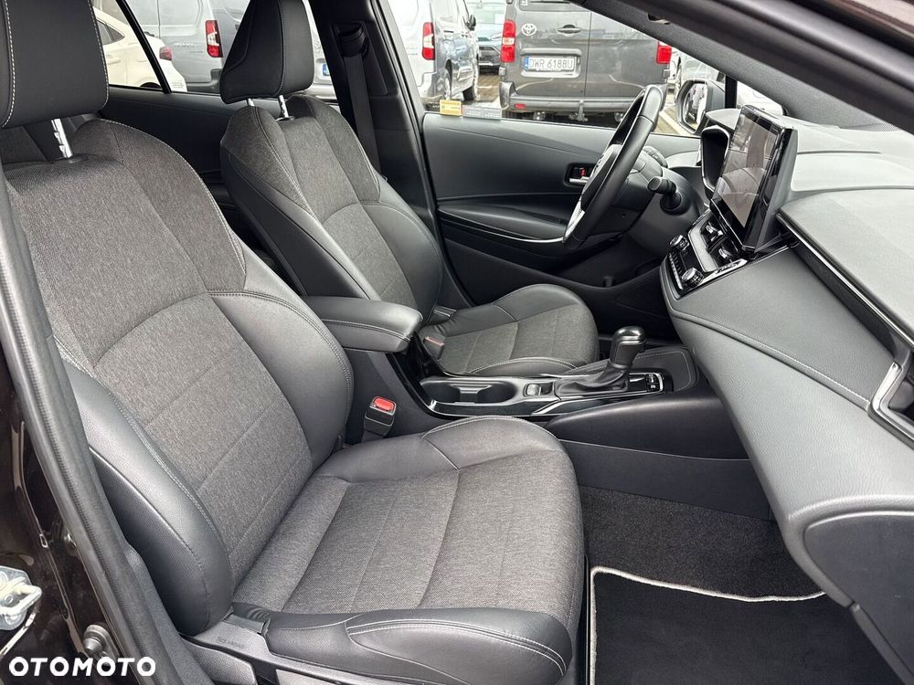 Toyota Corolla 1.8 Hybrid Style - 8