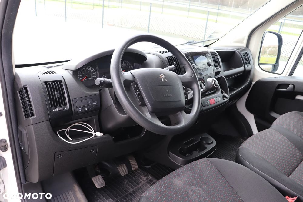Peugeot BOXER - 12