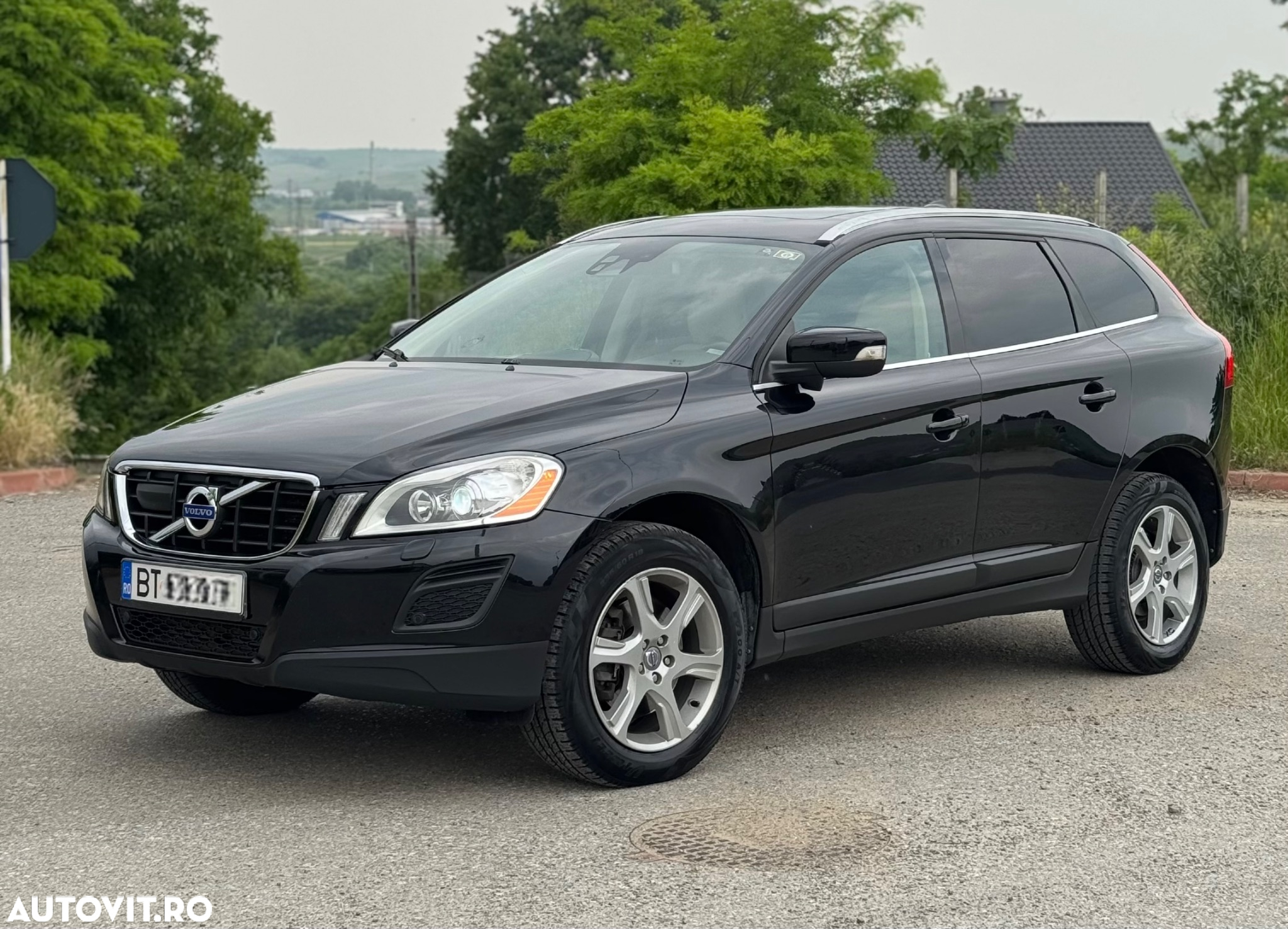 Volvo XC 60 D5 AWD A6 Basic - 2