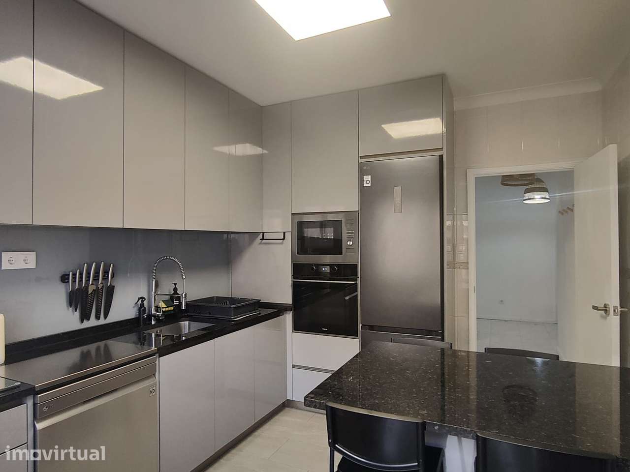 Apartamento T2+1 c/lugar garagem em Oliveira do Douro - Grande imagem: 3/24
