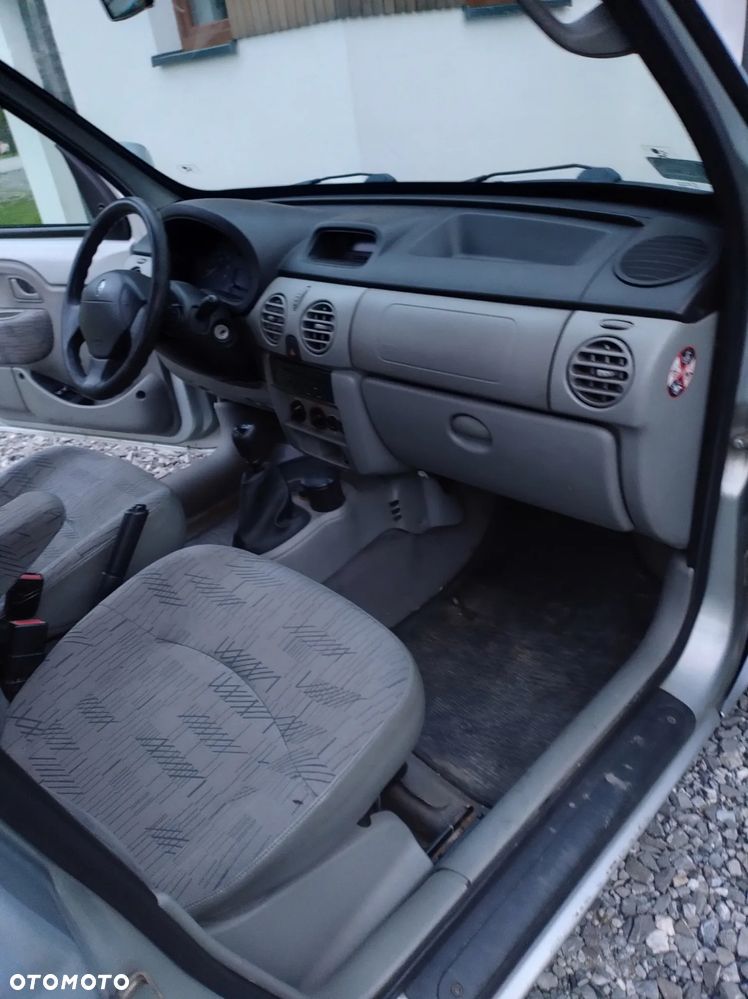 Renault Kangoo - 15