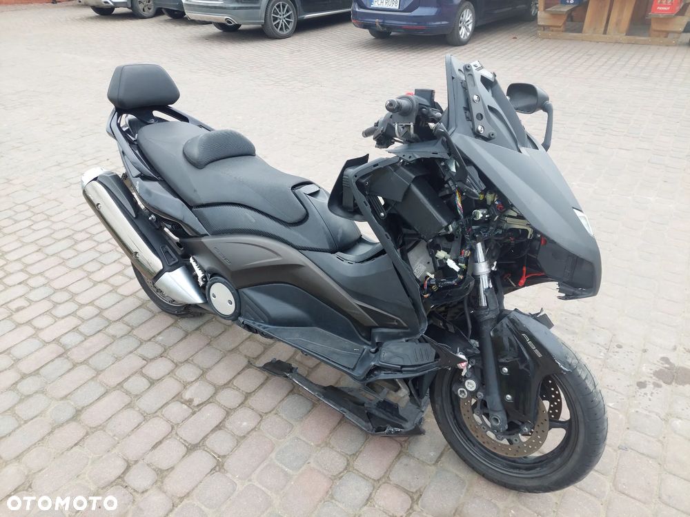 Yamaha Tmax - 8