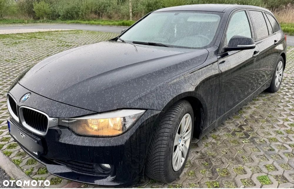 BMW Seria 3 318d DPF Edition Sport - 2