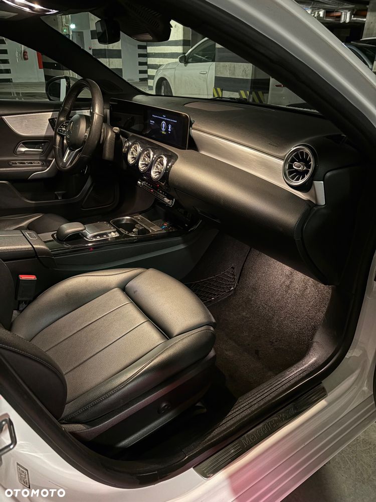 Mercedes-Benz Klasa A 220 4Matic 7G-DCT - 13