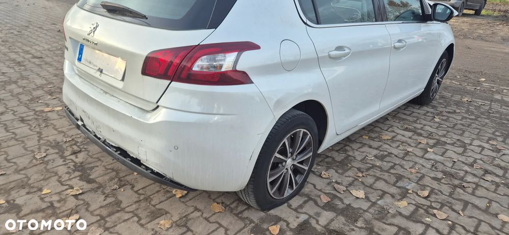 Peugeot 308 1.2 PureTech Active S&S - 21