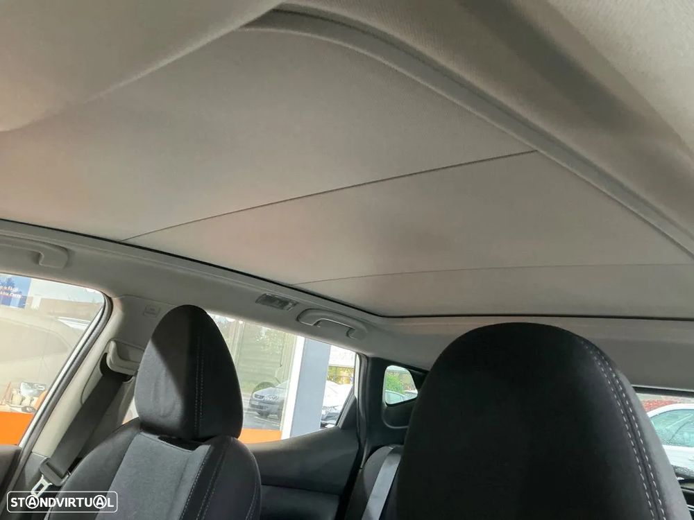 Nissan Qashqai 1.6 dCi 360 Pack S Xtronic - 11