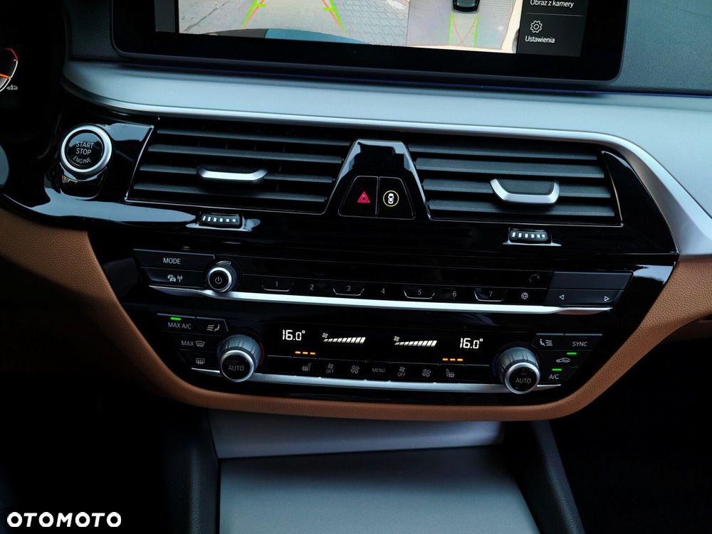 BMW Seria 5 - 16