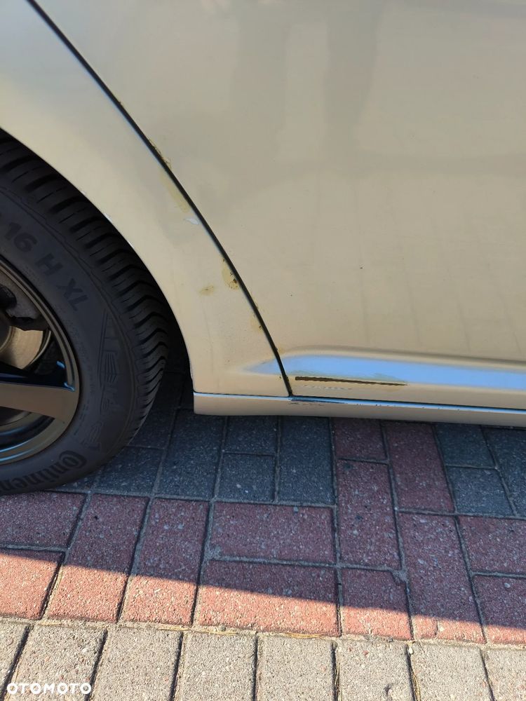 Toyota Avensis 2.0 D-4D Combi Sol - 9