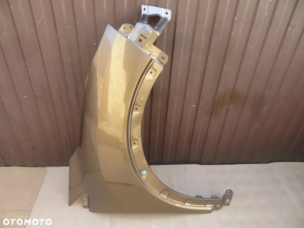 BŁOTNIK PRZÓD PRAWY MITSUBISHI ECLIPSE CROSS 18R- KRAKÓW - 1