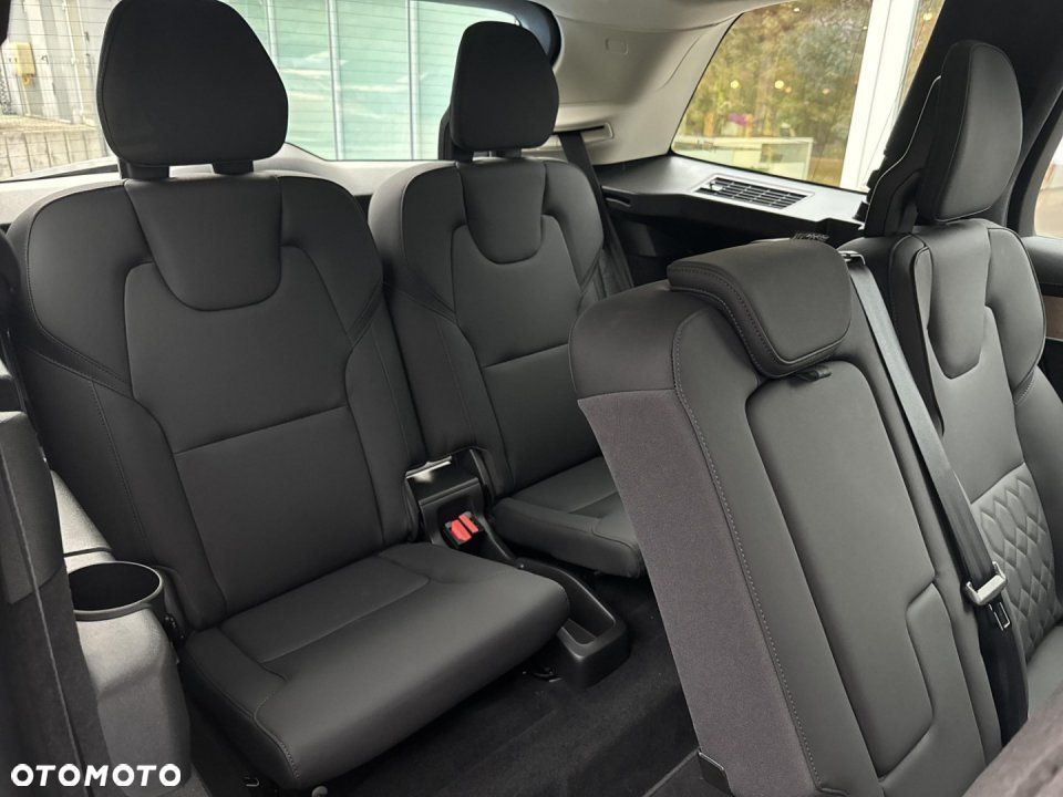 Volvo XC 90 - 15
