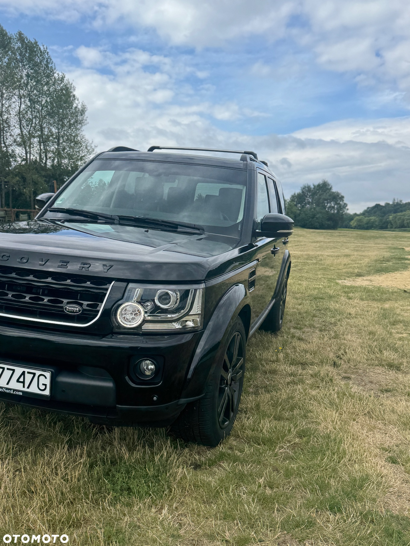 Land Rover Discovery - 4