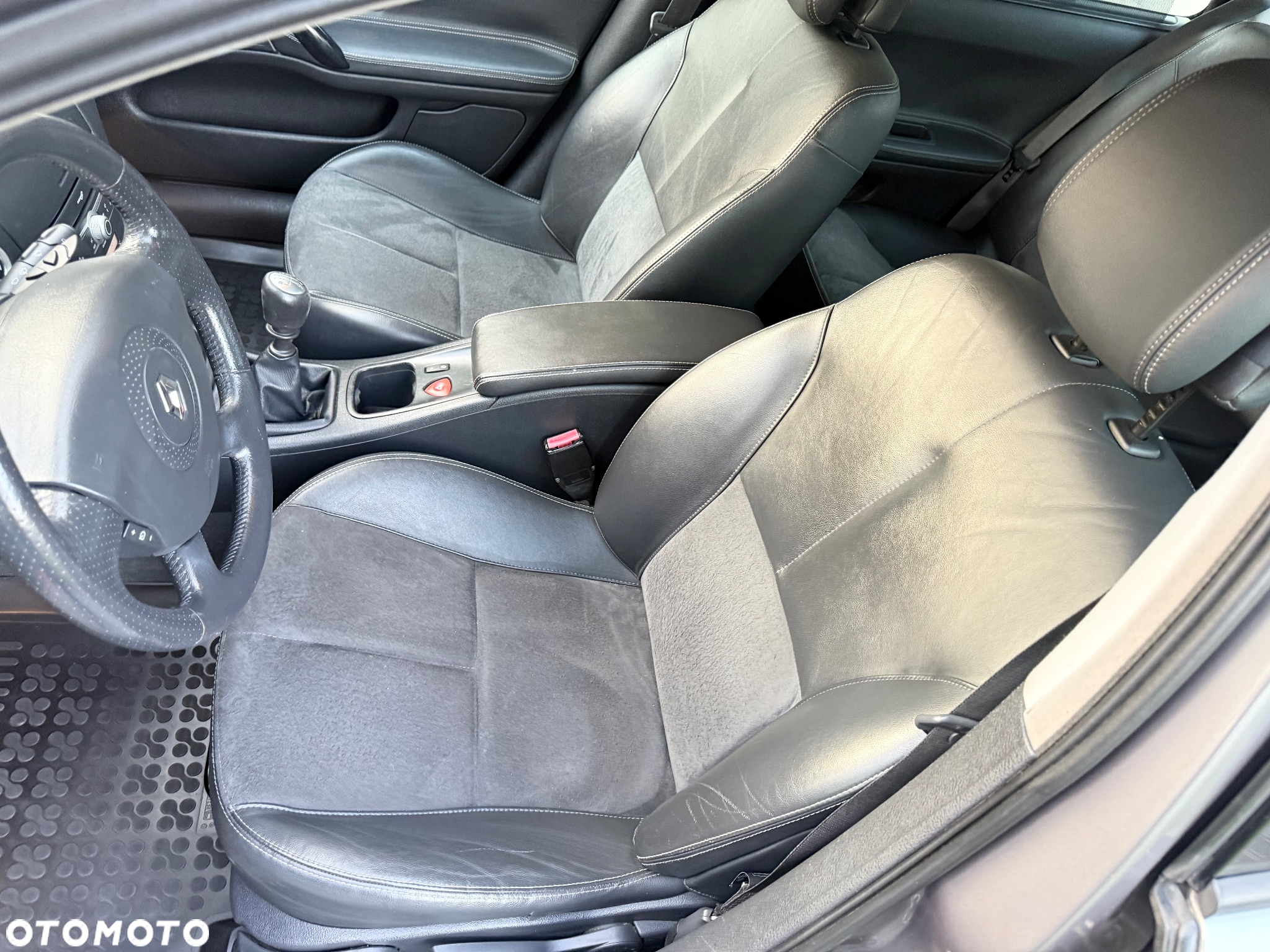 Renault Laguna - 8