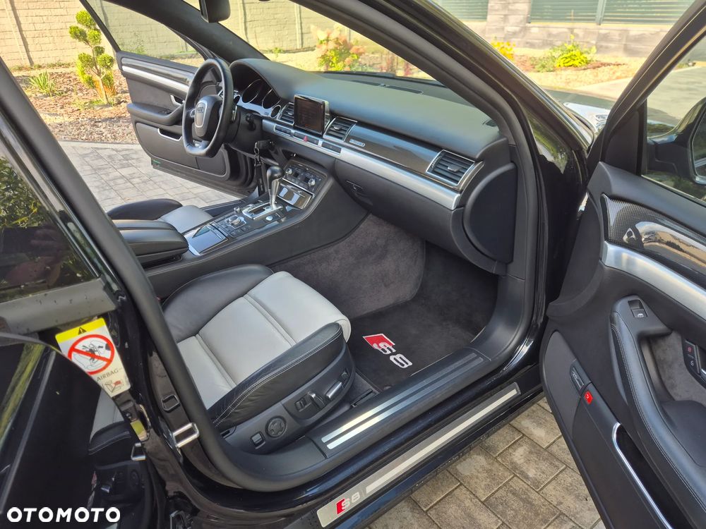 Audi S8 5.2 FSI Quattro - 20