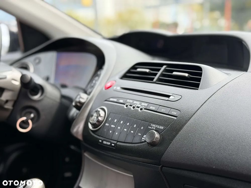 Honda Civic 1.4 Comfort - 17