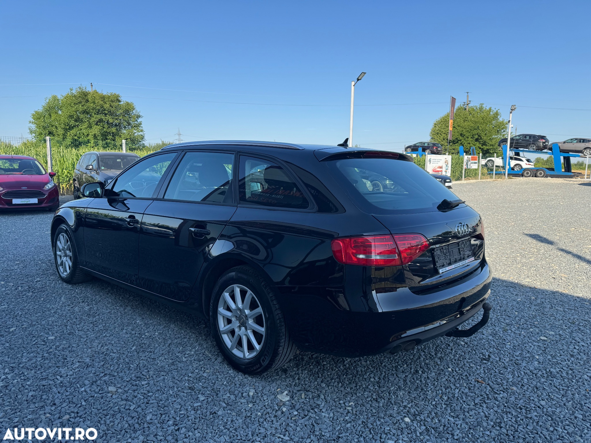 Audi A4 Avant 2.0 TDI DPF multitronic Ambiente - 4