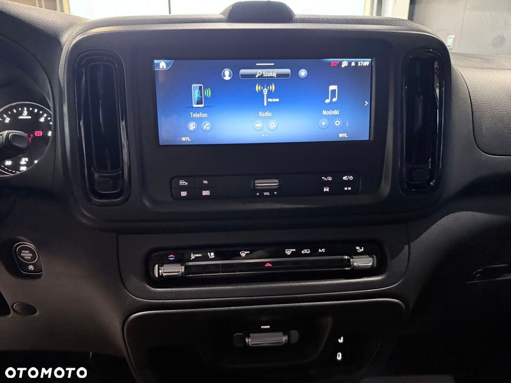 Mercedes-Benz Vito - 17
