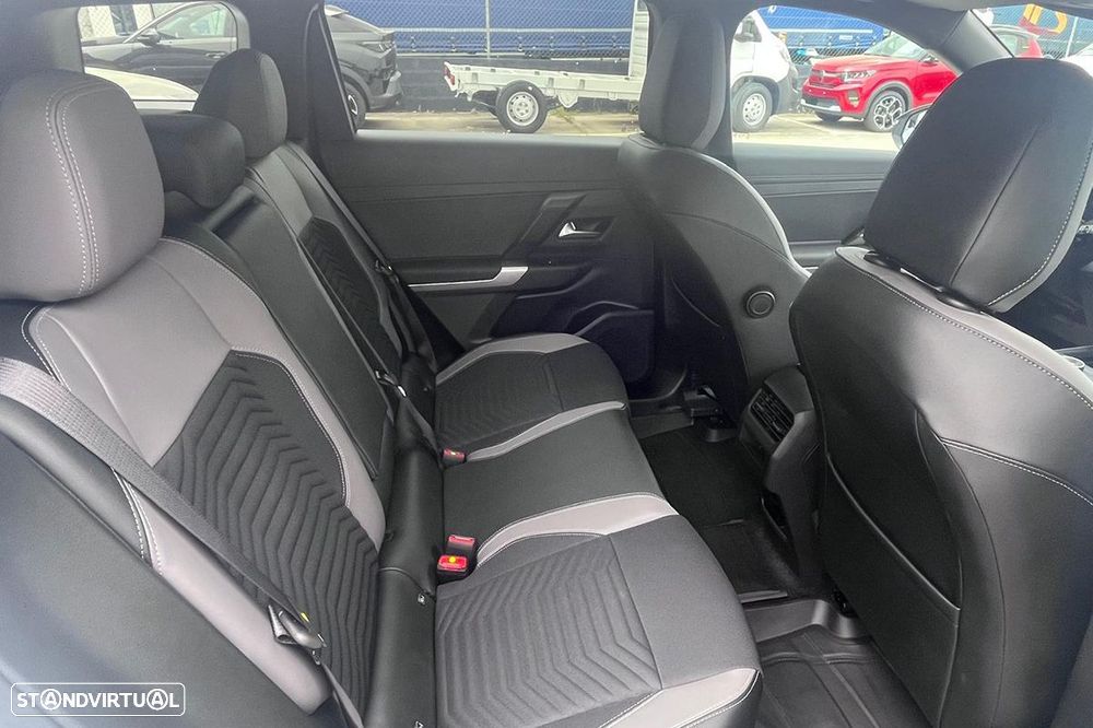 Jeep Compass 1.2 e-Hybrid Altitude DCT6 - 7