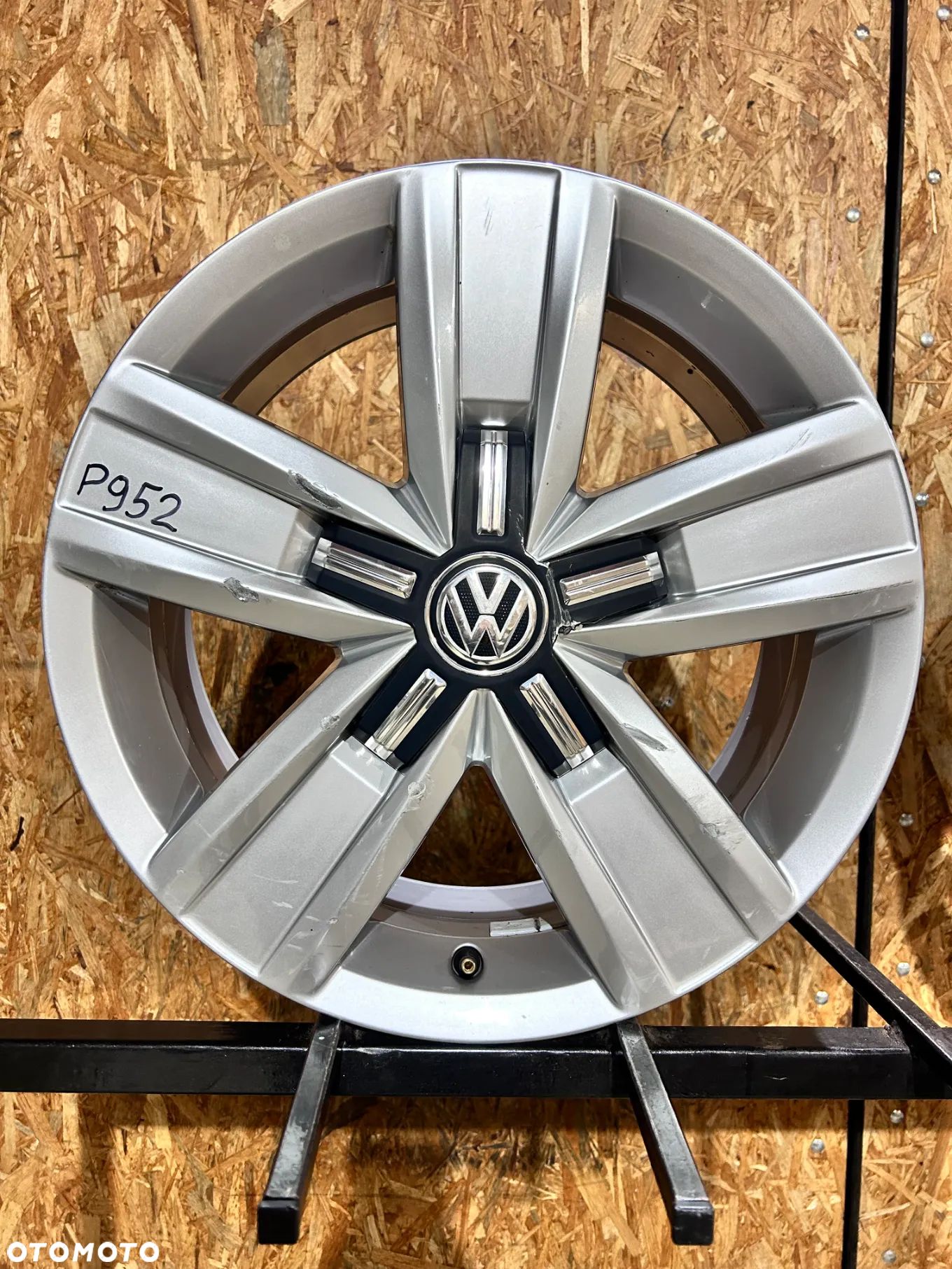 1 FELGA ALU. VW TRANSPORTER  T6 , T7 , MULTIVAN CARAVELLE  17'' 7J  ET55 - 1