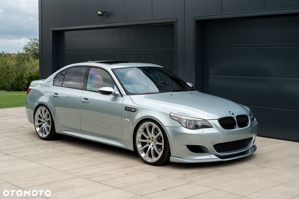 BMW M5