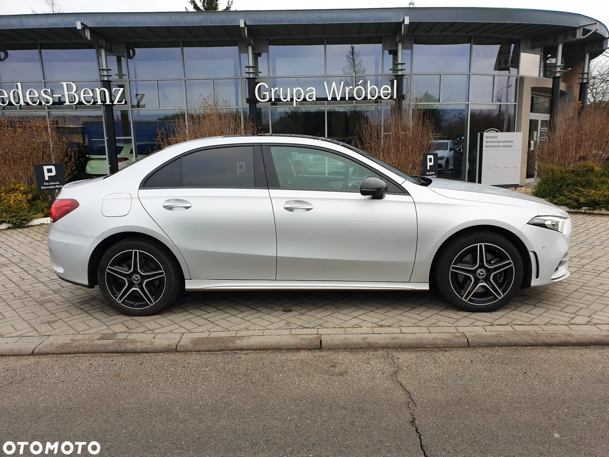 Mercedes-Benz Klasa A 250 E AMG Line 8G-DCT - 6