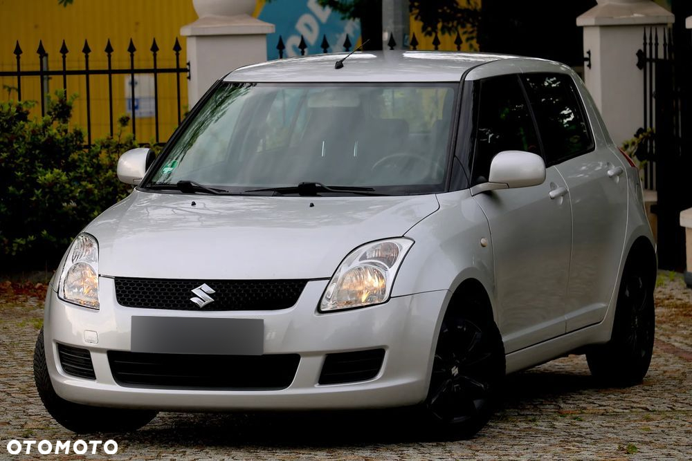 Suzuki Swift 1.3 Sunlight Edition - 2