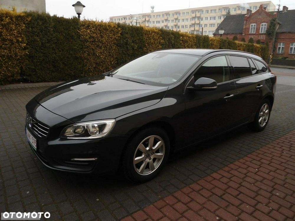 Volvo V60 D2 Momentum - 7