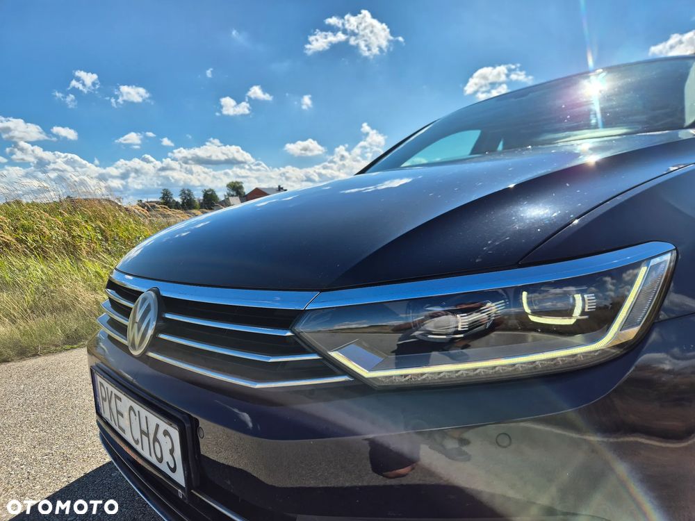 Volkswagen Passat 2.0 TDI SCR DSG Highline - 9