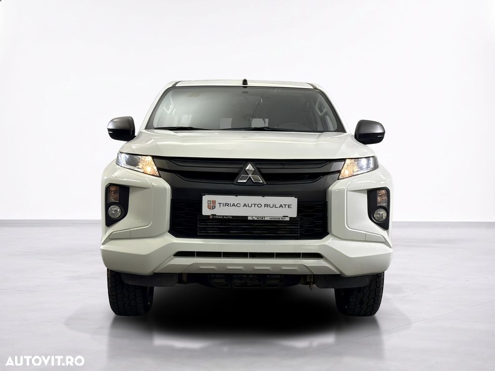 Mitsubishi L200 - 9
