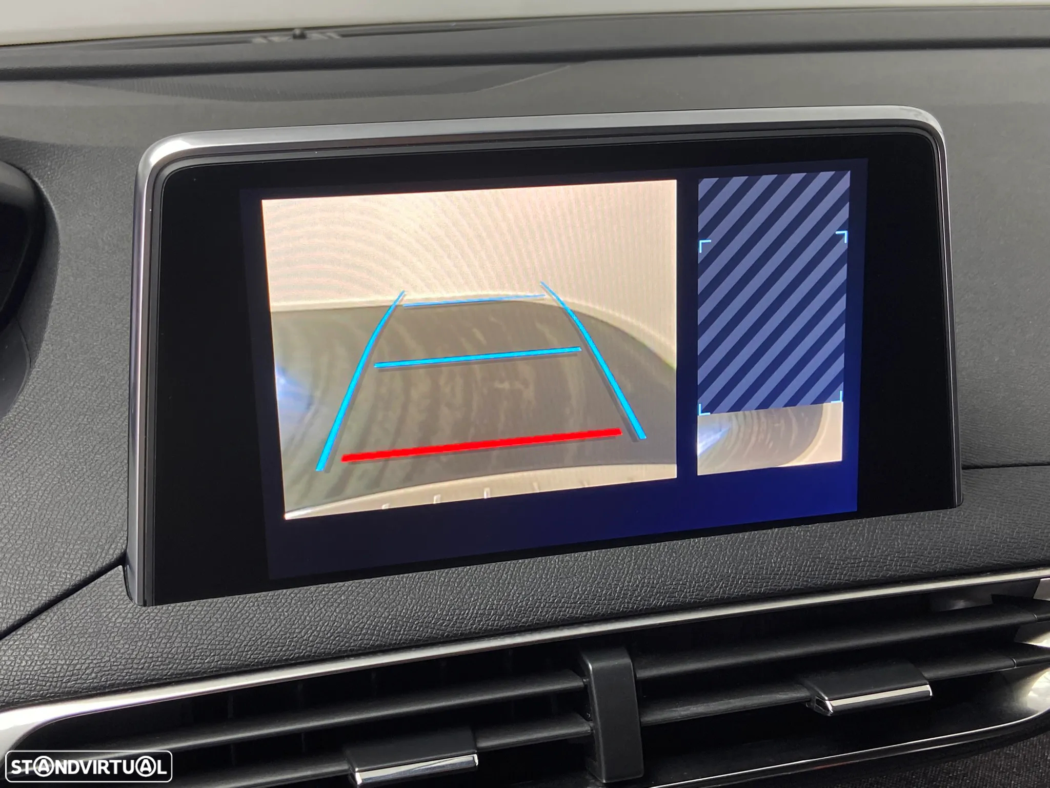 Peugeot 5008 1.5 BlueHDi Allure - 19
