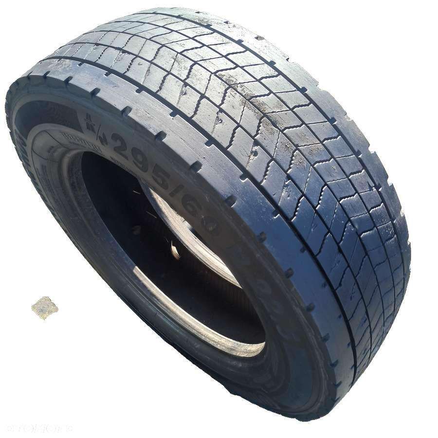 295/60 R22.5 Continental Conti Hybrid HD3 - 4
