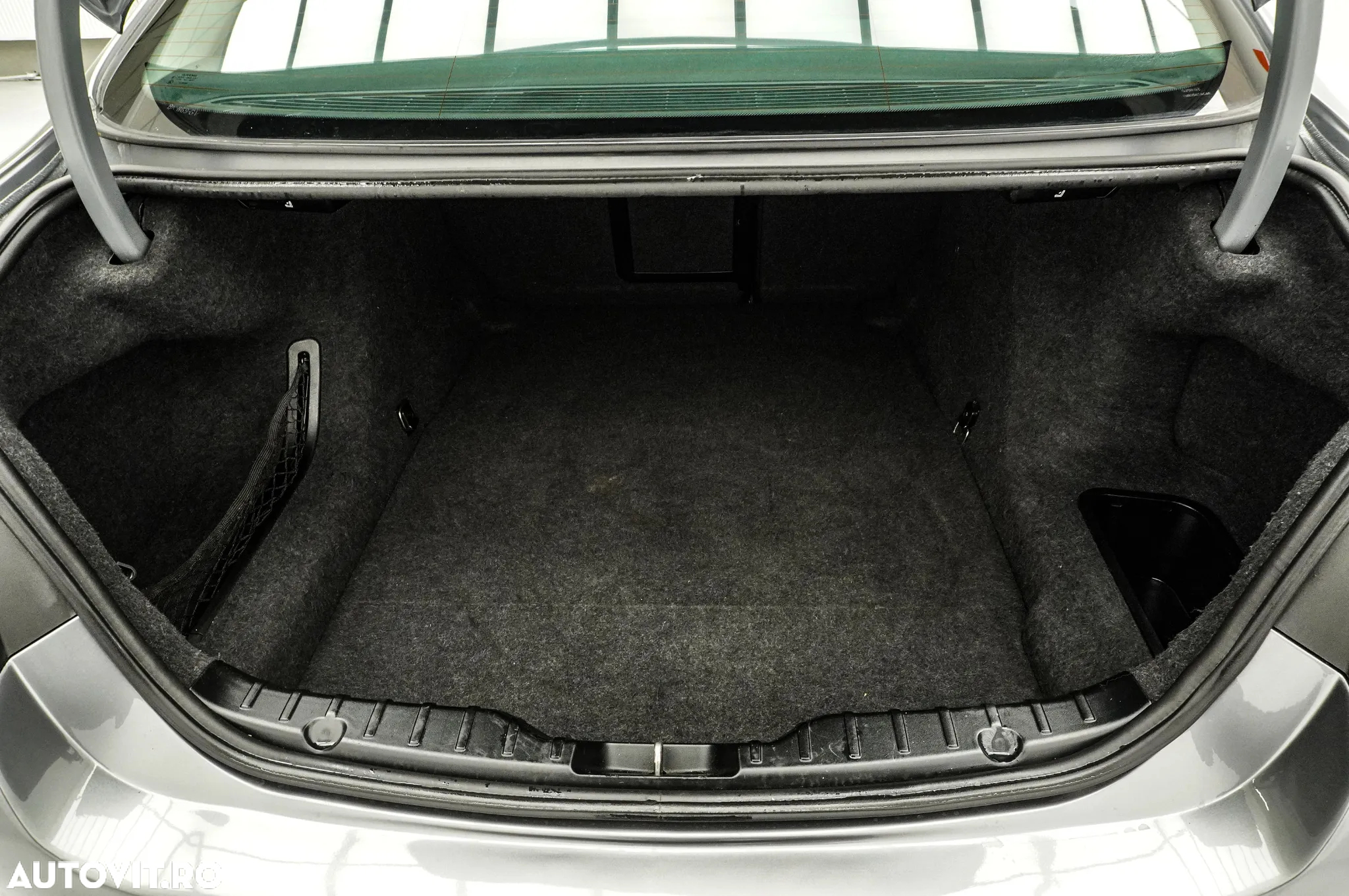 BMW Seria 5 535d - 33