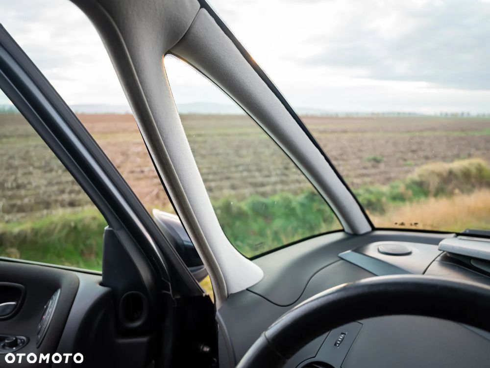 Renault Espace 2.0 dCi Privilege - 17